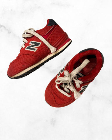 new balance ♡ 5 ♡ red sneakers