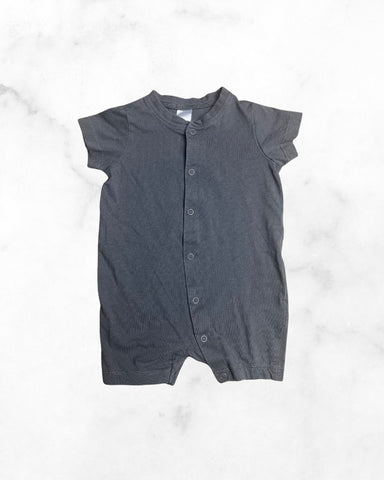 h&m ♡ 4-6 mo ♡ charcoal grey short sleeve snap romper