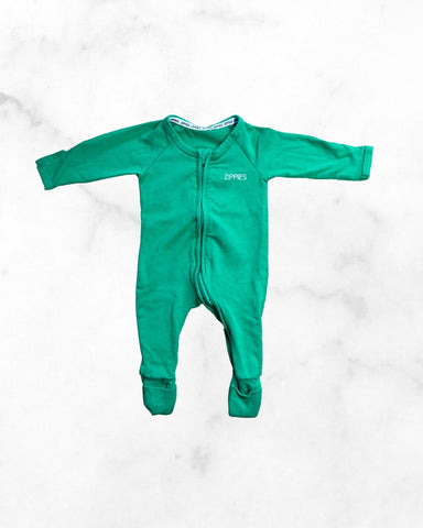 zippies ♡ 0-3 mo ♡ green zip sleeper