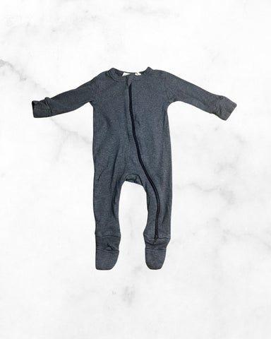 parade organics ♡ 3-6 mo ♡ grey zip sleeper