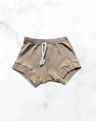 mebie baby ♡ 18 mo ♡ sand ribbed shorts