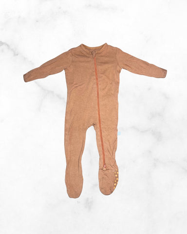 ry & pen ♡ 3-6 mo ♡ orange zip sleeper