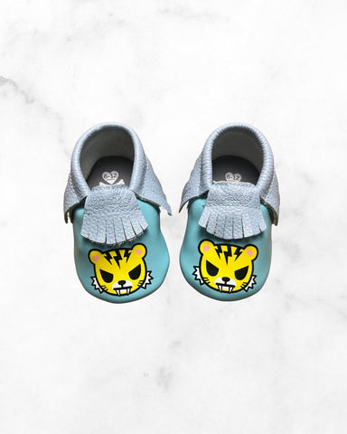 moc happens ♡ 6-12 mo ♡ tiger leather moccasins