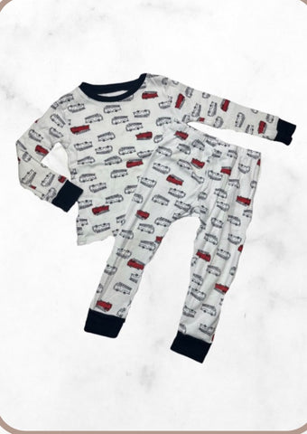 carters ♡ 24 mo ♡ firetruck pj set