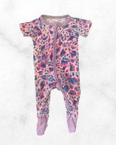 bonds ♡ 3-6 mo ♡ pink leopard print wondersuit