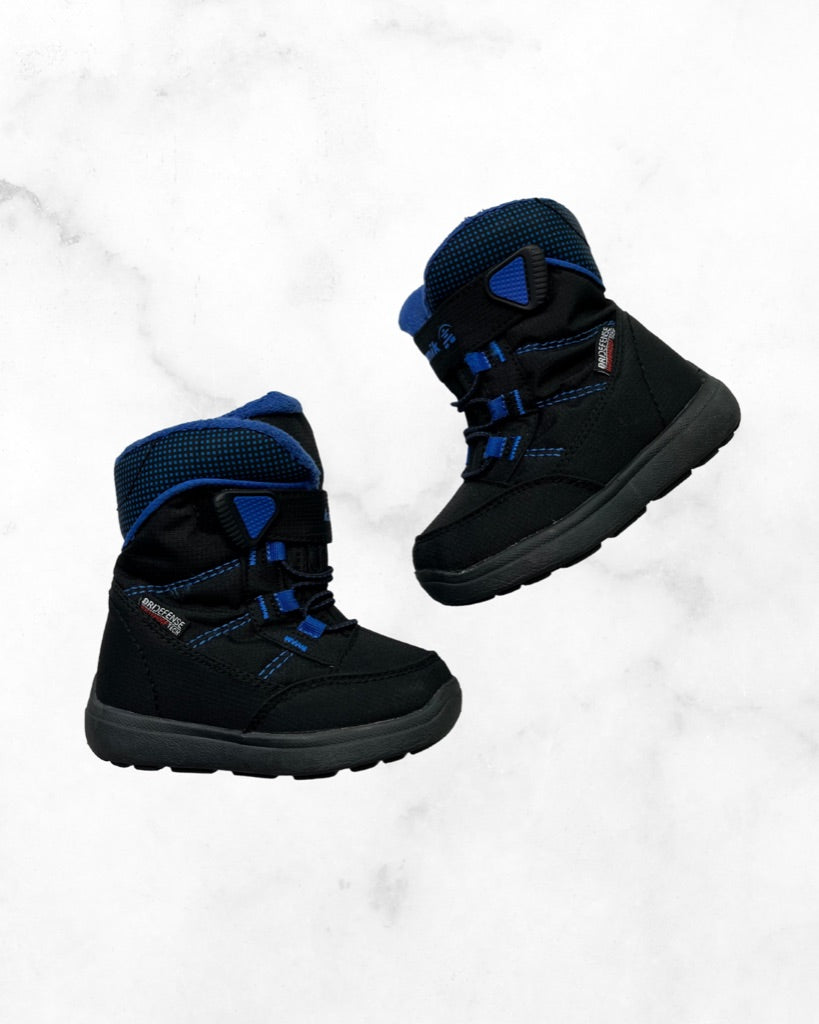 kamik ♡ 8t ♡ stance 2 toddler boot