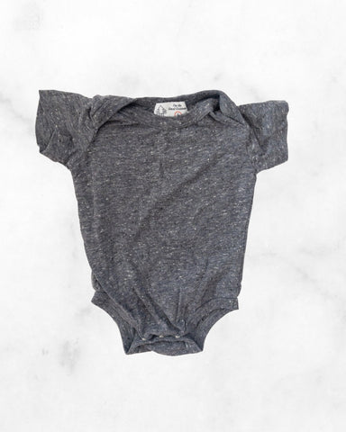arborist ♡ 6-12 mo ♡ grey bodysuit