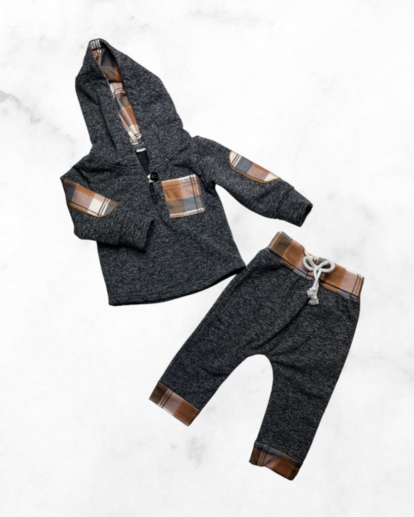 unknown ♡ 6-12 mo ♡ plaid accent hoodie & jogger set