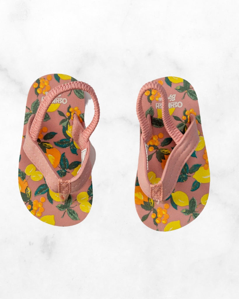 oshkosh ♡ 3-4 ♡ lemon flip flops