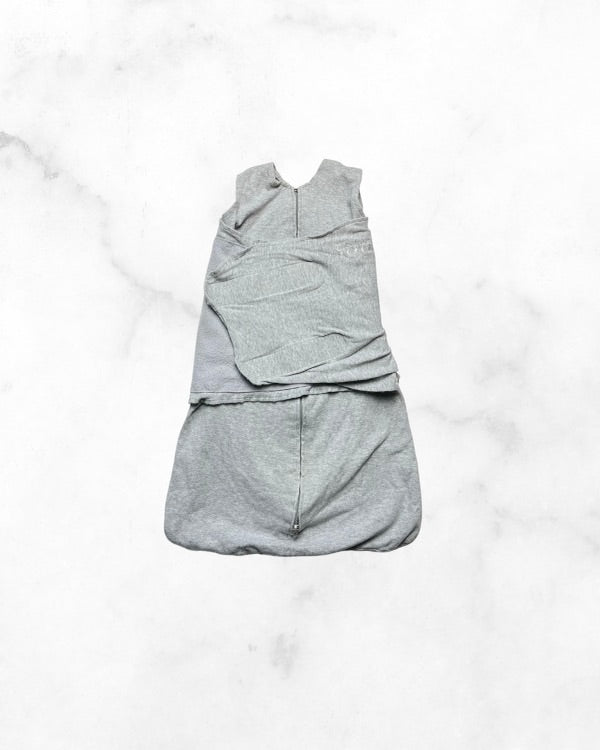 halo ♡ 3-6 mo ♡ grey cotton swaddle