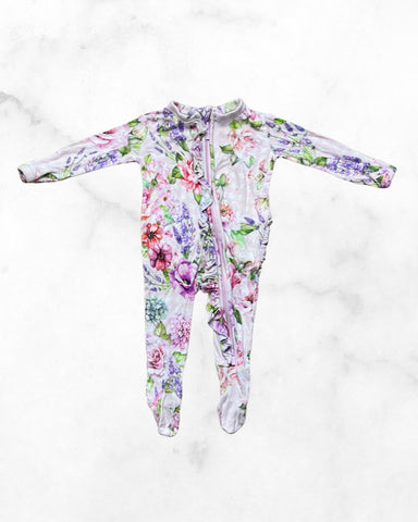 posh peanut ♡ nb ♡ floral ruffle zip sleeper