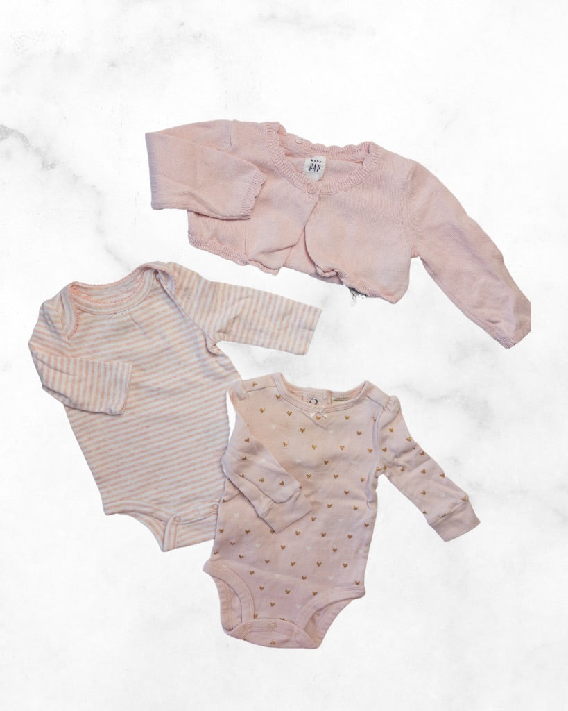 gap/baby b'gosh ♡ 0-6 mo ♡ pink long sleeve bodysuit & cardi bundle