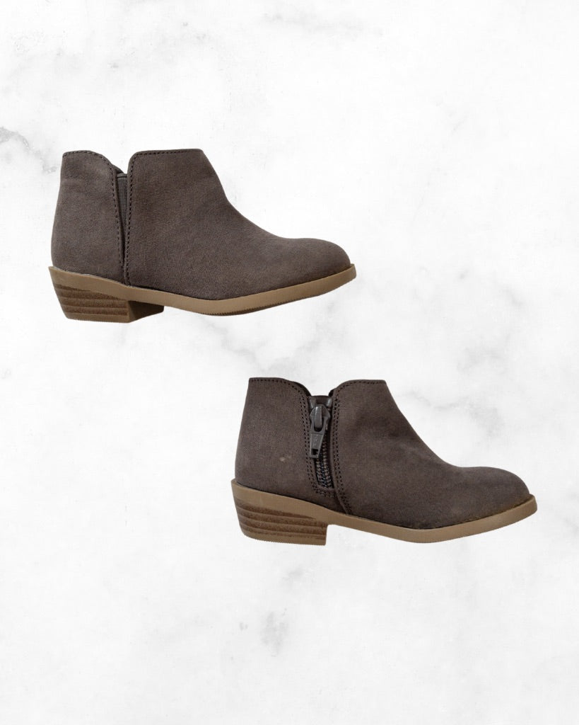 old navy ♡ 7 ♡ toddler canvas ankle boot