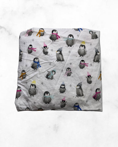 potter barn ♡ o/s ♡ flannel penguin fitted crib sheet