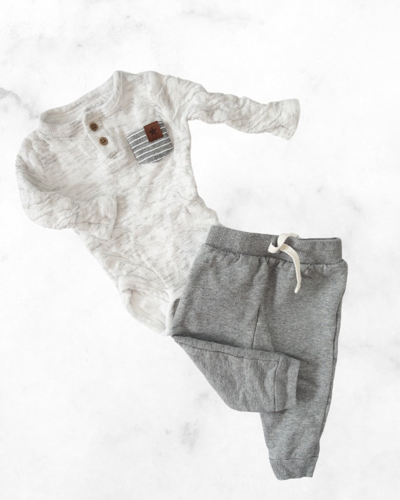 rene rofe ♡ 3-6 mo ♡ pocket henley & jogger set
