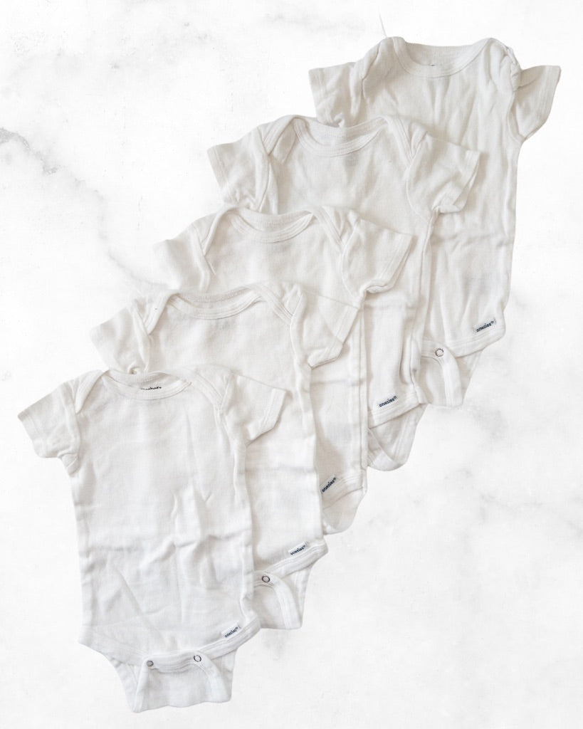 gerber ♡ 0-3 mo ♡ 5- pack short sleeve bodysuit bundle