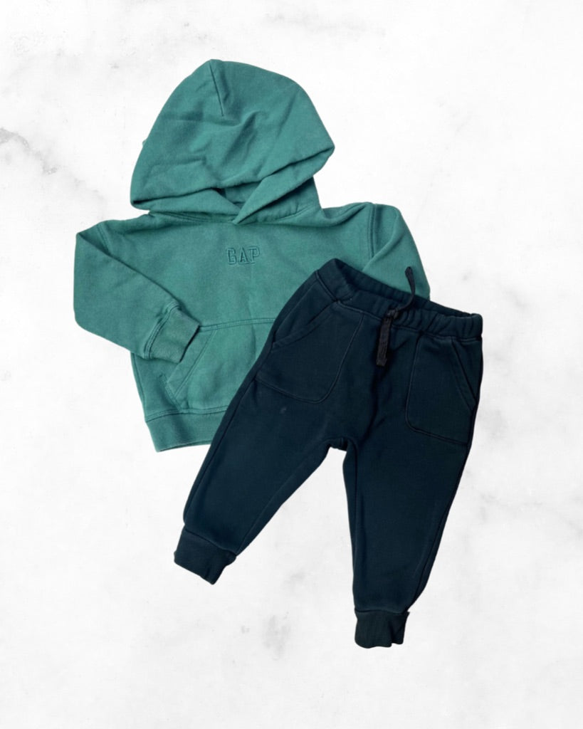 old navy/gap ♡ 18-24 mo ♡ hoodie & jogger set
