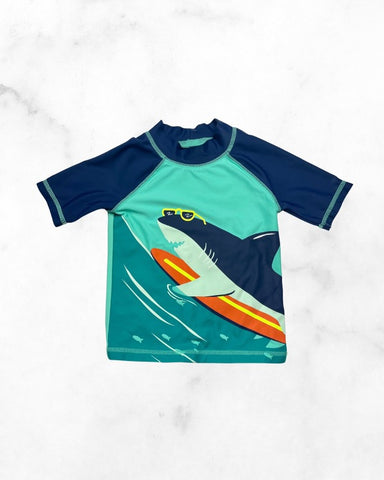 carters ♡ 2t ♡ shark rash guard