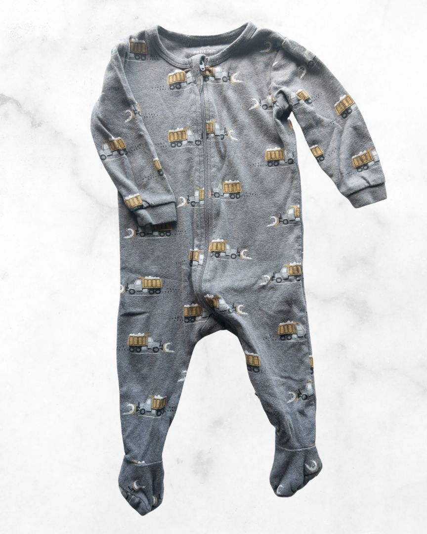 petit lem ♡ 9 mo ♡ zippered truck layette