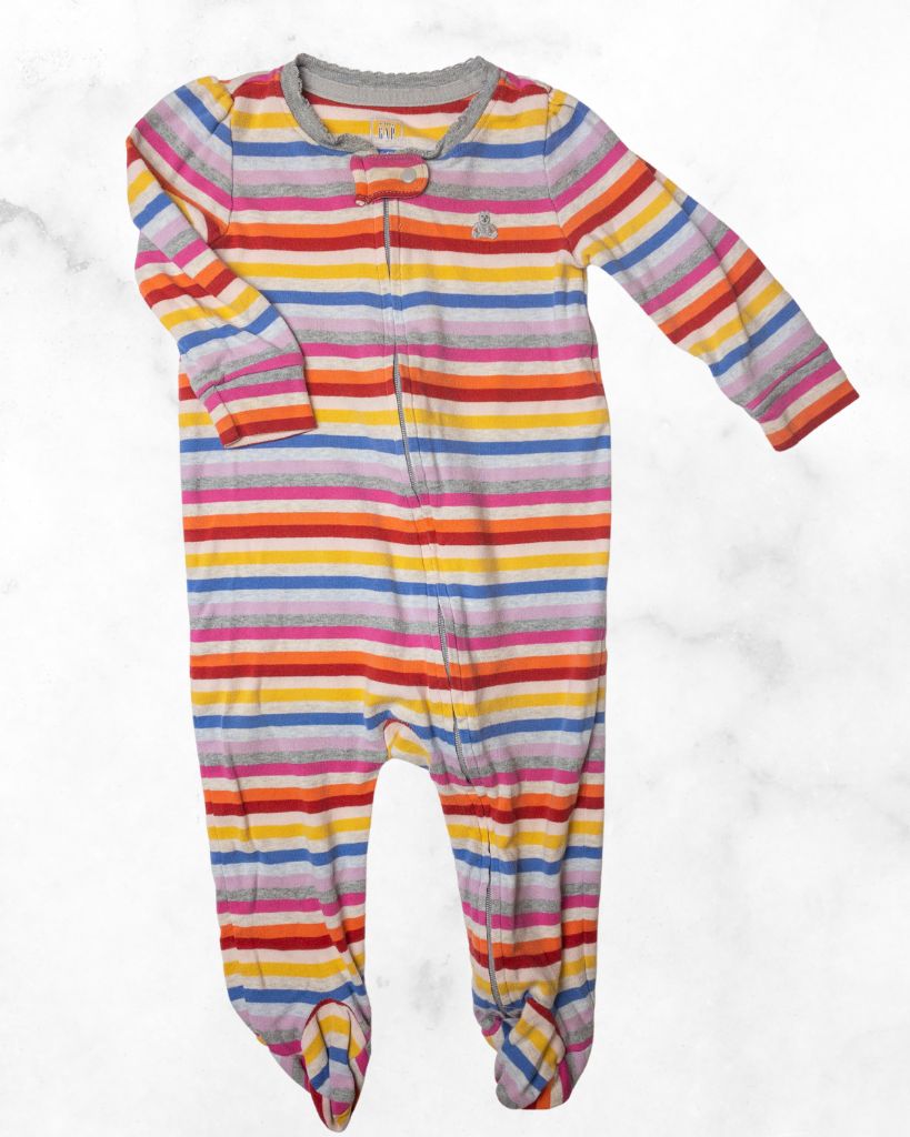 gap ♡ 9-12 mo ♡ striped zip up sleeper