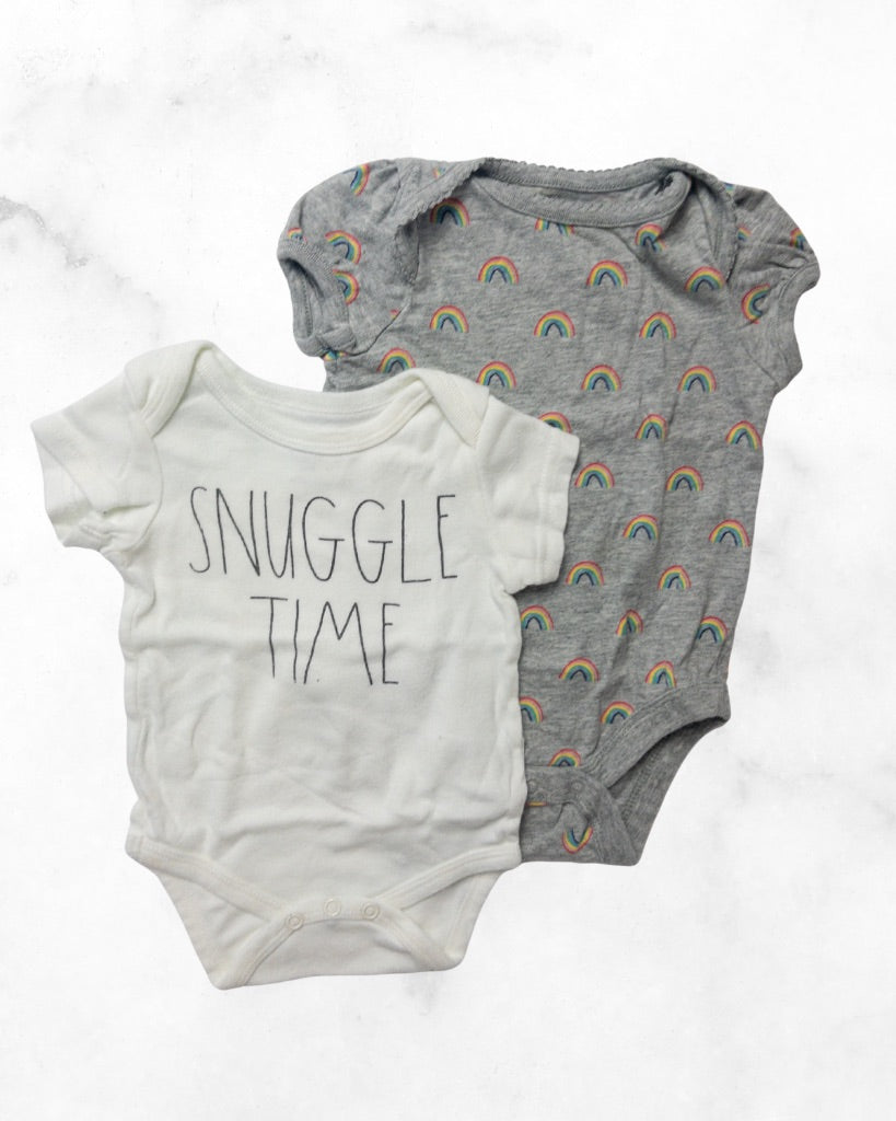 rae dunn/gap ♡ 3-6 mo ♡ rainbow snuggle time bodysuit bundle