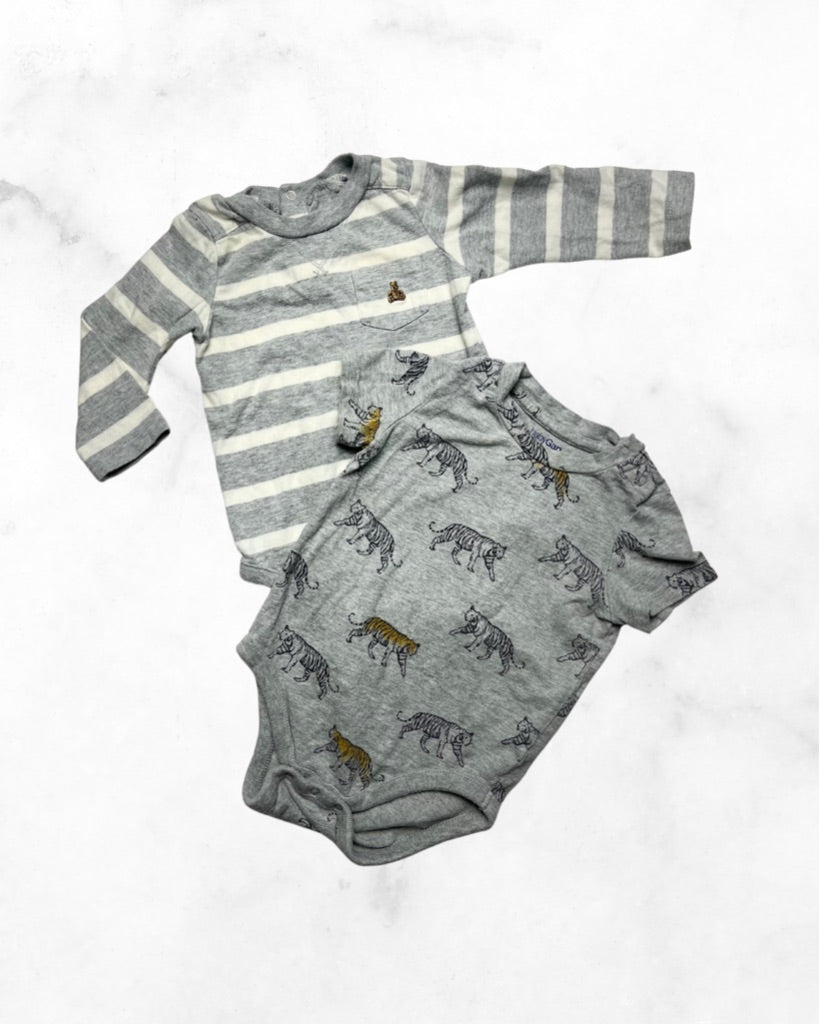 gap ♡ 6-12 mo ♡ striped tiger bodysuit bundle