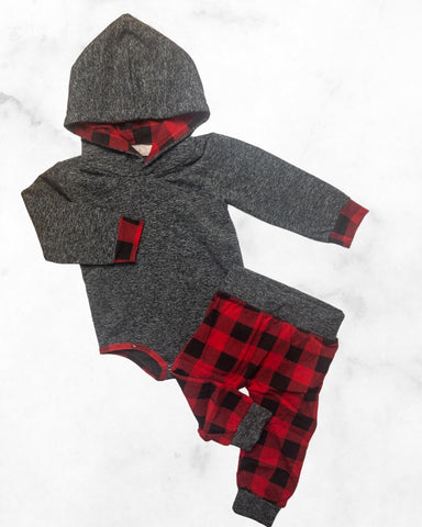 unknown ♡ 6-12 mo ♡ grey & buffalo plaid set