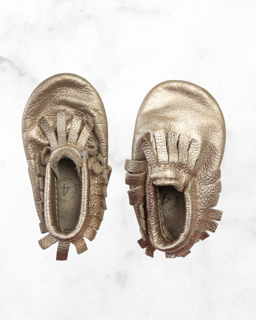 minimoc ♡ 4 ♡ gold tassle slippers