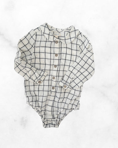 gocco ♡ 12-18 mo ♡ checkered button up bodysuit