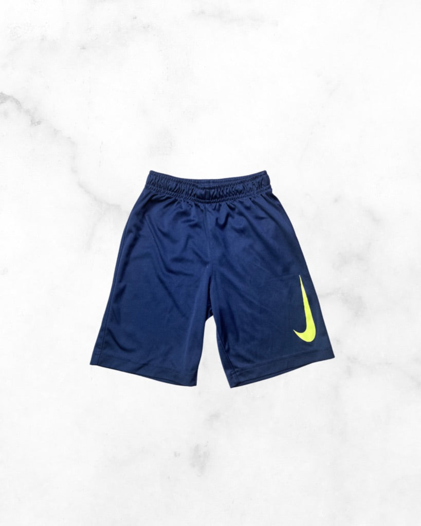 nike ♡ 7y ♡ logo stretch shorts