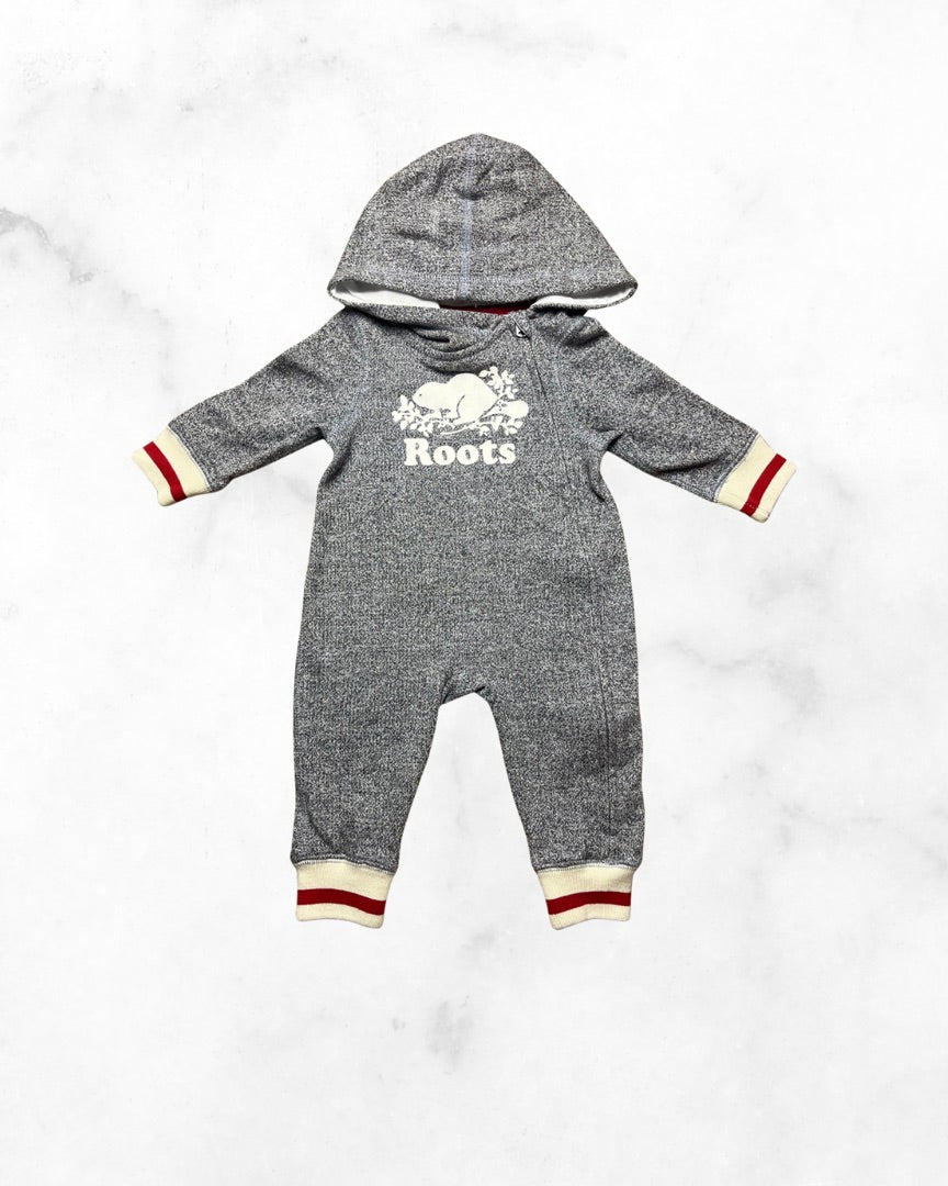 roots ♡ 3-6mo ♡ salt and pepper hooded romper