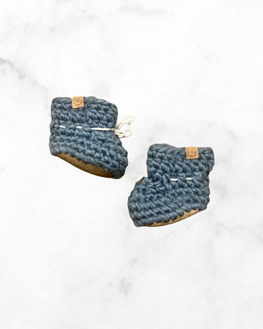 les petit tousi ♡ 6-12 mo ♡ blue knit booties