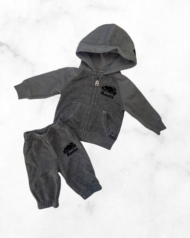 roots ♡ 3-6 mo ♡ dark heathered grey sweats set